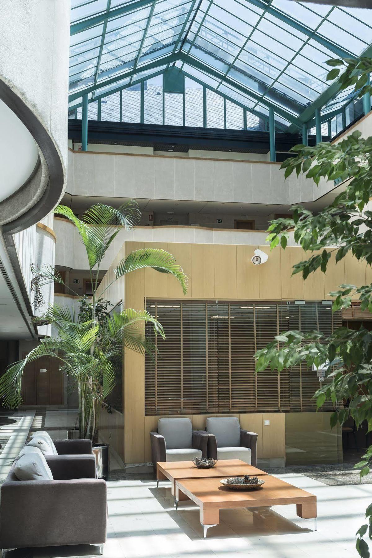 Exe Gran Hotel Almenar Las Rozas de Madrid Exterior photo